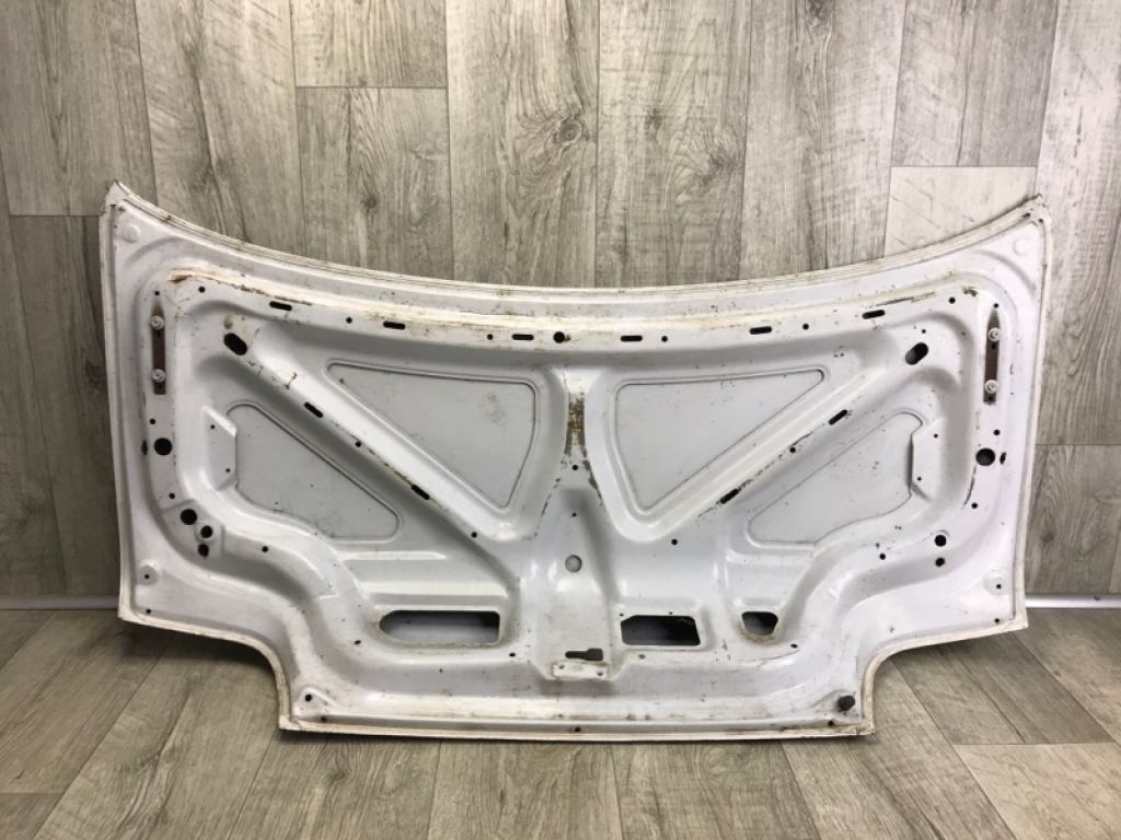 84300-1E735 | Крышка багажника NISSAN BLUEBIRD 91-97 - Фото 9