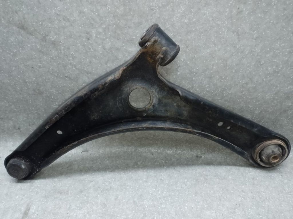 4013A430 | Рычаг передней подвески нижний прав. MITSUBISHI ASX / OUTLANDER SPORT 10-21 - Фото 2