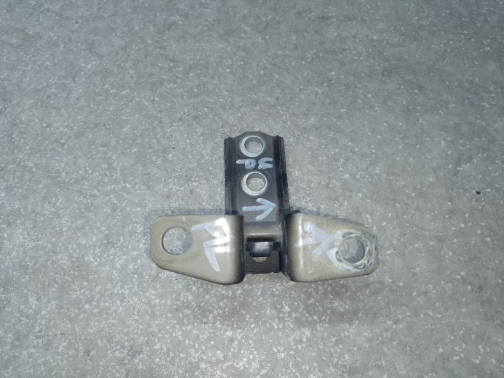 5702A064 | Петля двері верхня передн. лів. MITSUBISHI ASX / OUTLANDER SPORT 10-21 - Фото 2