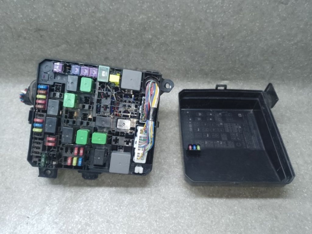 8565A266 | Блок запобіжників моторний відсік MITSUBISHI ASX / OUTLANDER SPORT 10-21