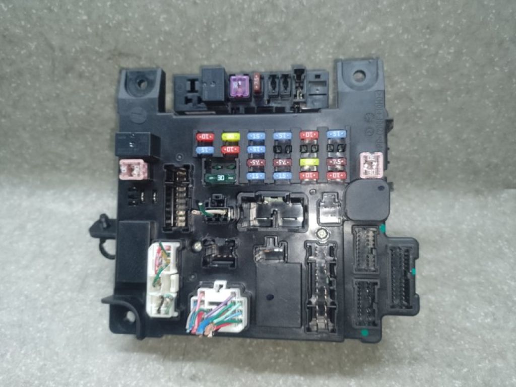 8637A646 | Блок запобіжників салон MITSUBISHI ASX / OUTLANDER SPORT 10-21