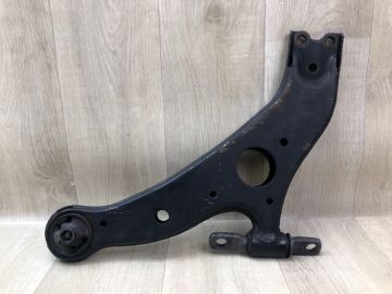 Рычаг передней подвески нижний прав. TOYOTA CAMRY 40 06-11