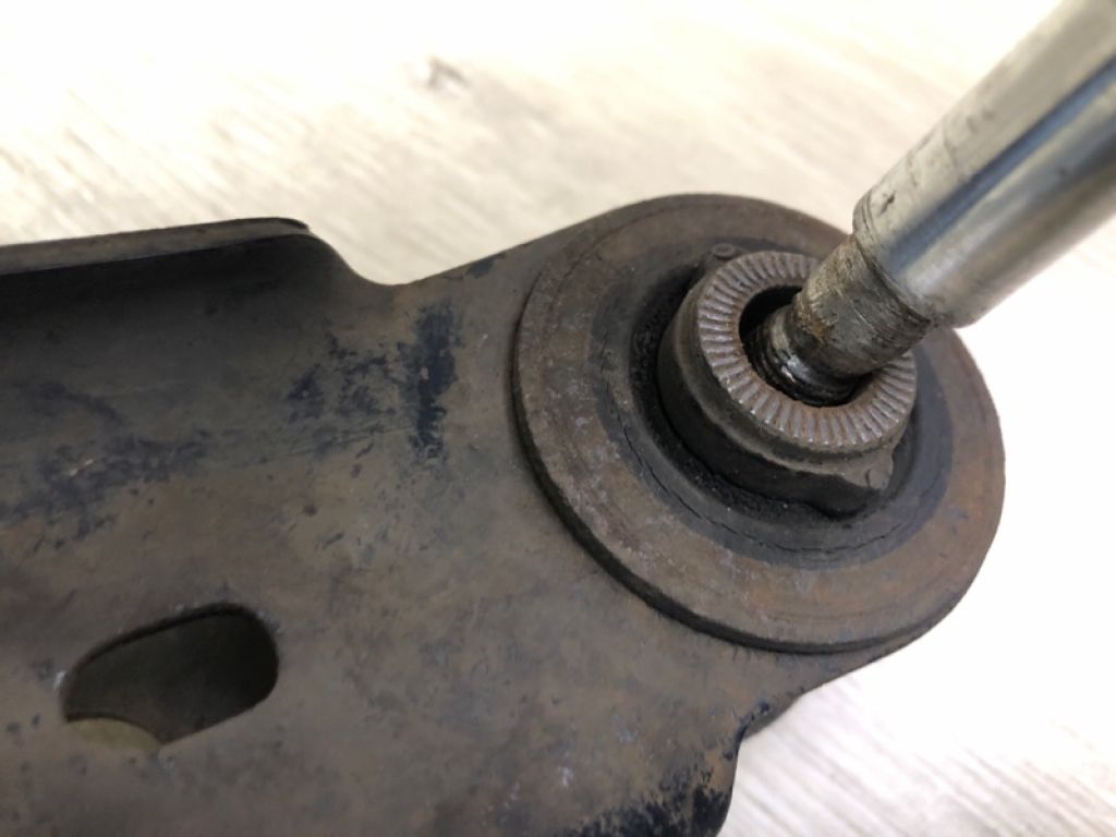 4873042050 | Важіль задньої підвіски нижній поперечний прав. TOYOTA RAV4 05-12 - Фото 4