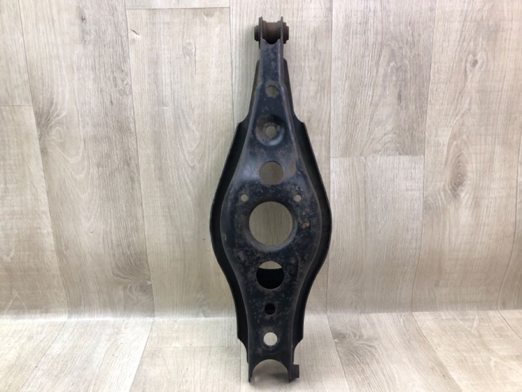 4874042020 | Важіль задньої підвіски нижній поперечний лів. TOYOTA RAV4 05-12