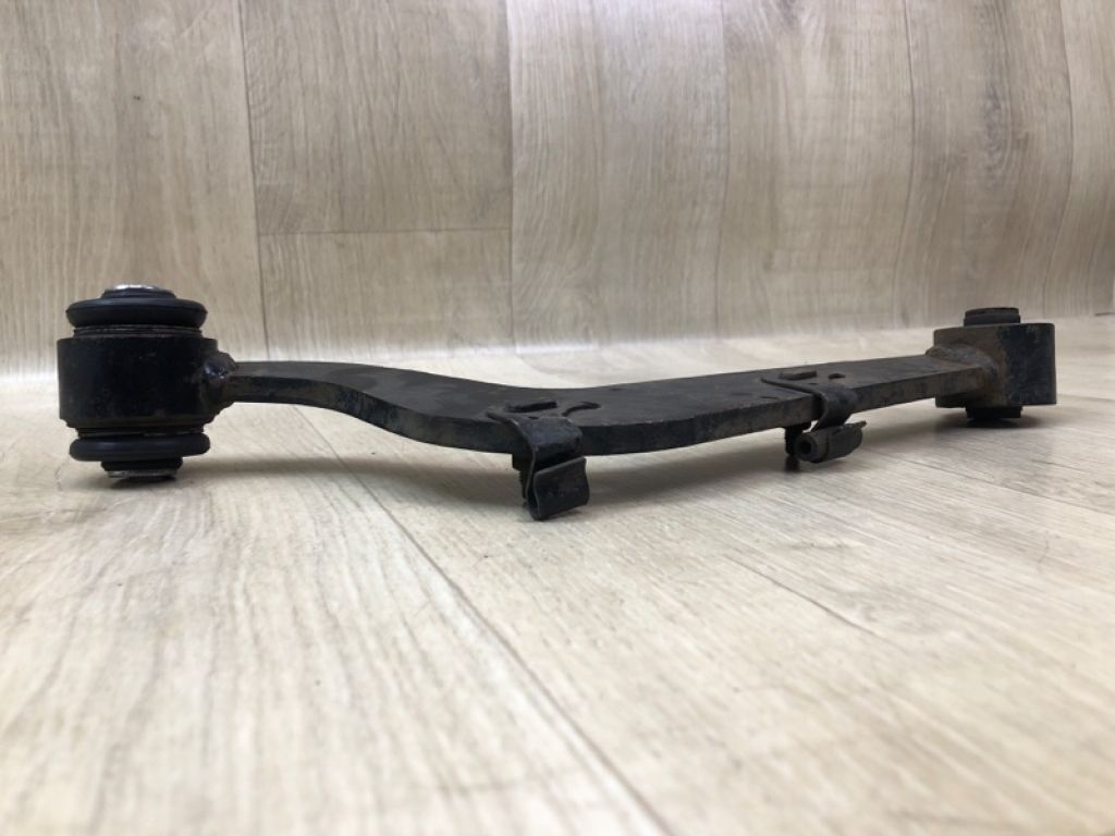 4877042040 | Важіль задньої підвіски поперечний верхній прав. TOYOTA RAV4 05-12 - Фото 2