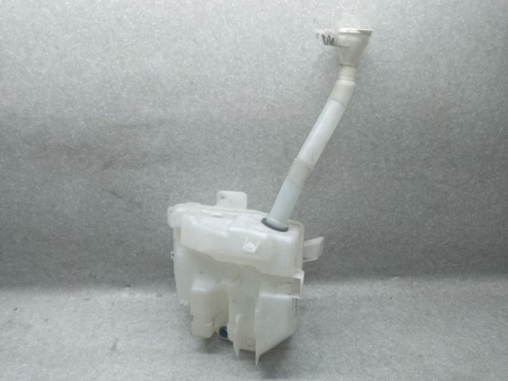 8260A296 | Бачок омывателя MITSUBISHI ASX / OUTLANDER SPORT 10-21