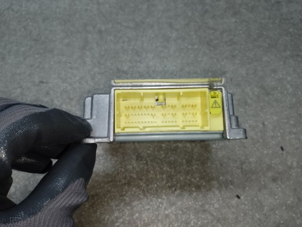 8635A323 | Блок керування AIRBAG MITSUBISHI ASX / OUTLANDER SPORT 10-21 - Фото 3