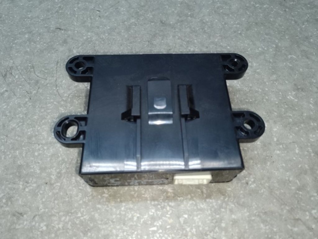 8670A068 | Блок иммобилайзера MITSUBISHI ASX / OUTLANDER SPORT 10-21 - Фото 2