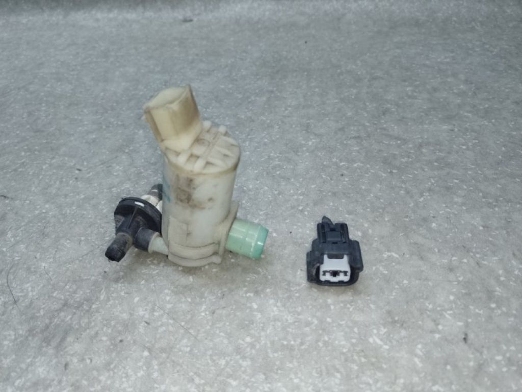 8260A217 | Насос омывателя стекла MITSUBISHI ASX / OUTLANDER SPORT 10-21 - Фото 3