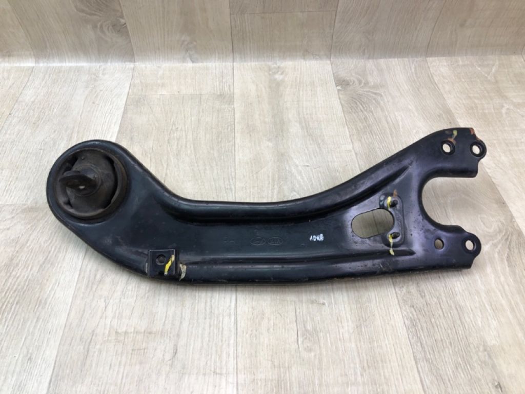 552803Q000 | Рычаг задней подвески продольный прав. HYUNDAI SONATA YF 10-14