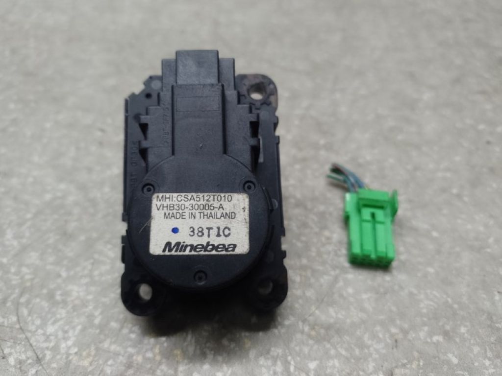 7820A080 | Моторчик заслінки пічки MITSUBISHI ASX / OUTLANDER SPORT 10-21 - Фото 2