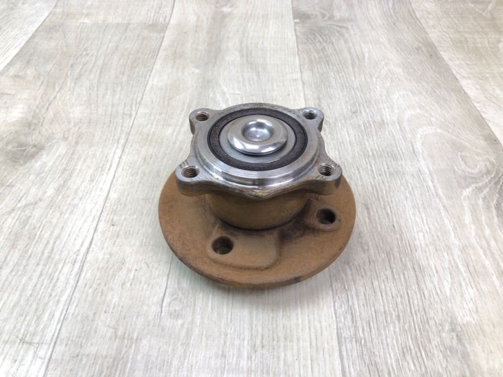 33 41 6 786 552 | Маточина колеса задн. MINI COOPER S R56 06-14