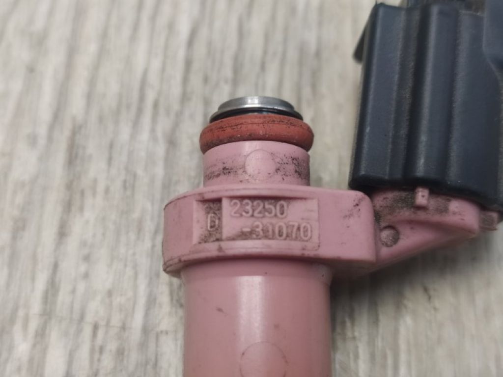 23209-31070 | Форсунка паливна LEXUS GS350 GS300 05-11 - Фото 3