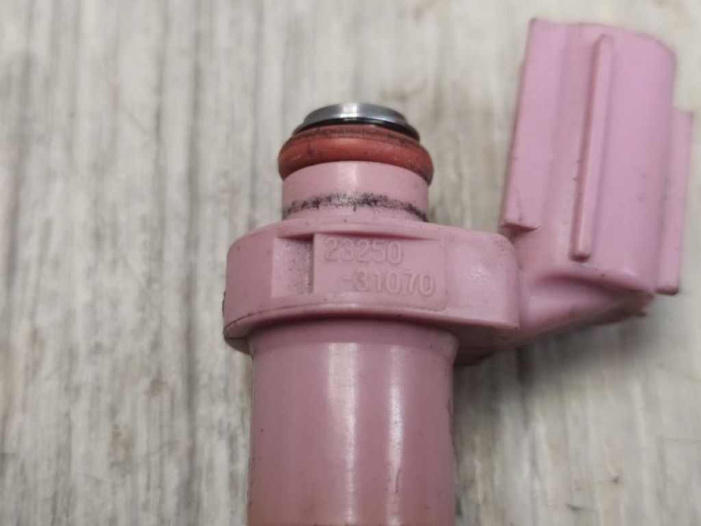 23209-31070 | Форсунка паливна LEXUS GS350 GS300 05-11 - Фото 3