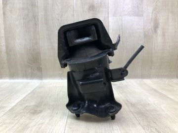 Подушка двигуна TOYOTA CAMRY 70 17-