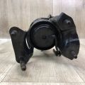 12371-F0011 | Подушка двигуна TOYOTA CAMRY 70 17- - Прев'ю 4