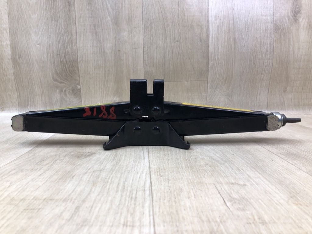 09110 D3200 | Домкрат HYUNDAI TUCSON TL 15-20 - Фото 2