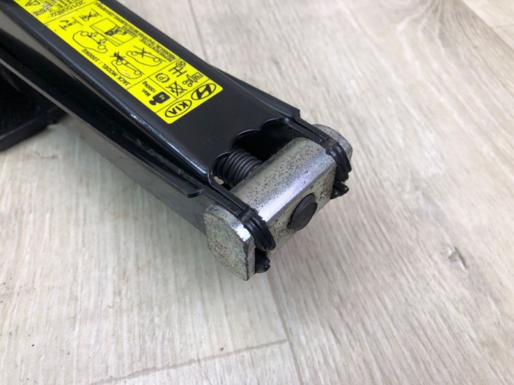 09110 D3200 | Домкрат HYUNDAI TUCSON TL 15-20 - Фото 6