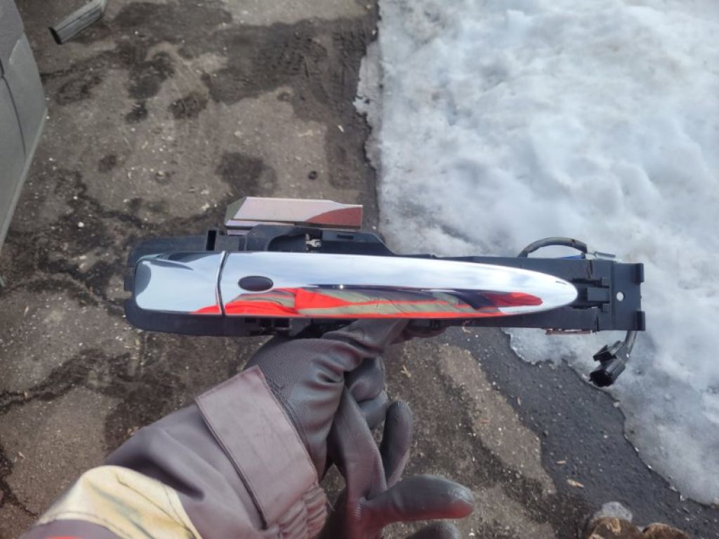 Ручка двері зовнішня передн. прав. NISSAN LEAF 18-