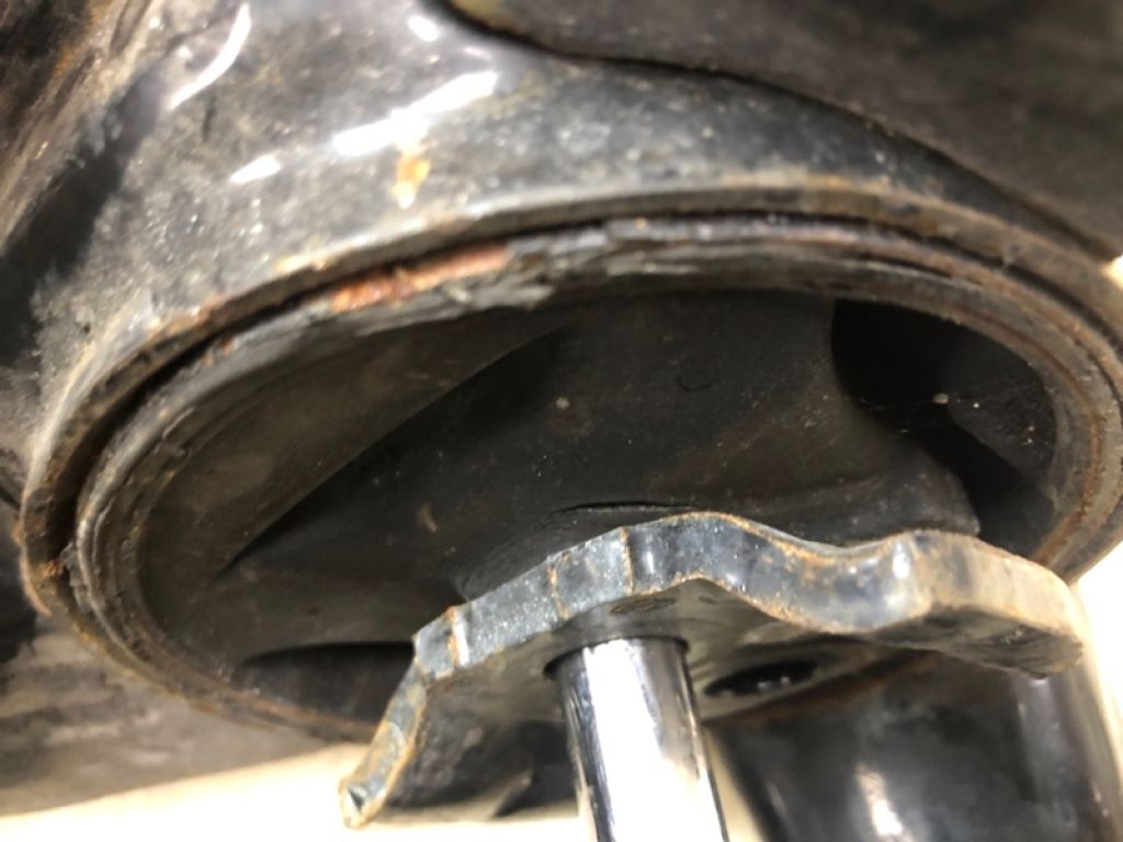 21830-C5000 | Подушка двигуна лів. KIA SORENTO UM 14- - Фото 9