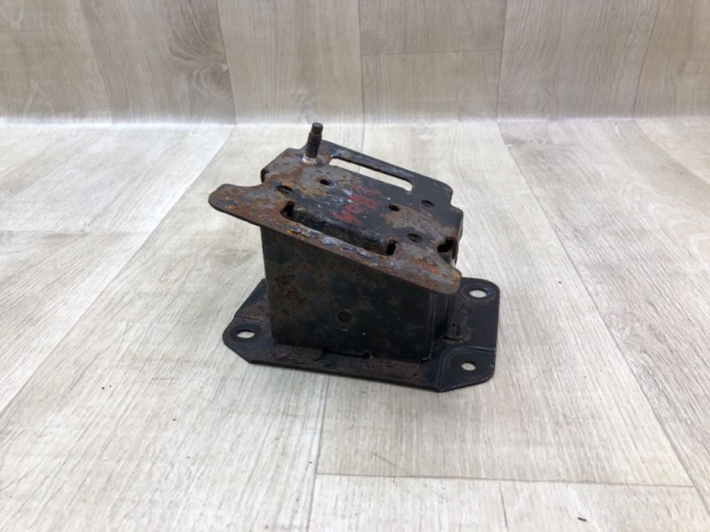 85210-1CA0A | Кронштейн підсилювача заднього бампера прав. INFINITI FX/QX70 S51 08-17