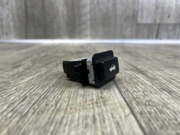 Кнопка відкриття багажника внутрішня HONDA ACCORD CU8 / TSX 08-14