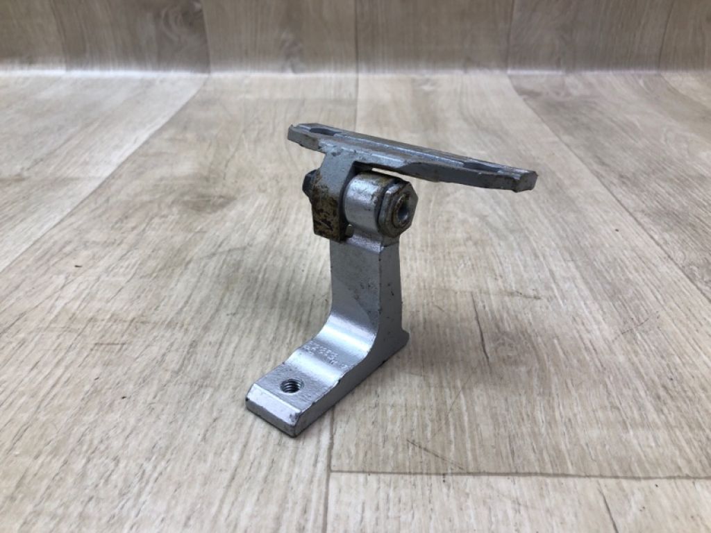 31218524 | Петля двері верхня задн. лів. VOLVO S60 10-13