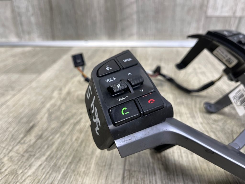 96720-D3200-4X | Кнопки на руль HYUNDAI TUCSON TL 15-20 - Фото 3