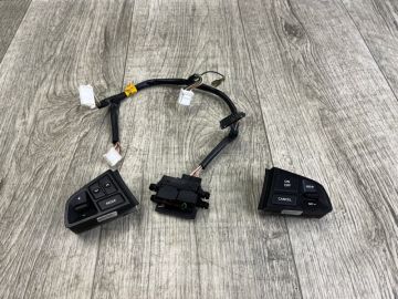 Кнопки на руль HYUNDAI ACCENT RB 10-