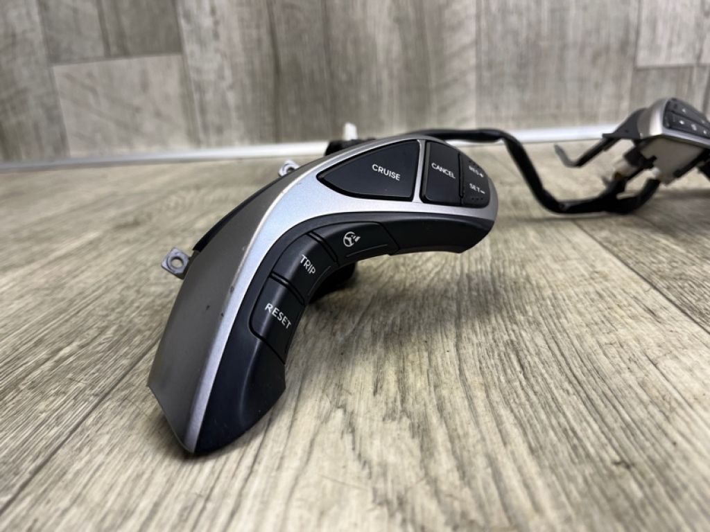 6700A5500RDR | Кнопки руля HYUNDAI ELANTRA GD 12-17 - Фото 2