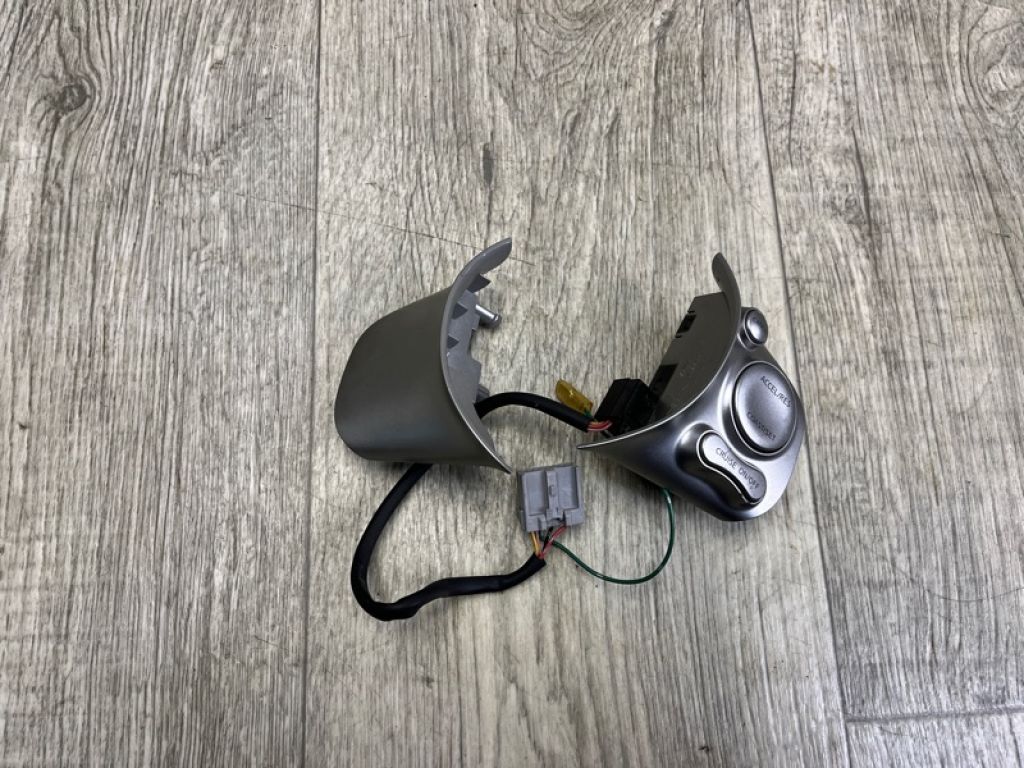 25551-3AN1C | Кнопки руля NISSAN VERSA B17 11-19