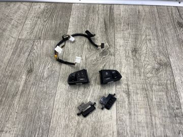 Кнопки на руль HYUNDAI ACCENT RB 10-