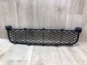 Решітка переднього бампера SUZUKI GRAND VITARA 05-15