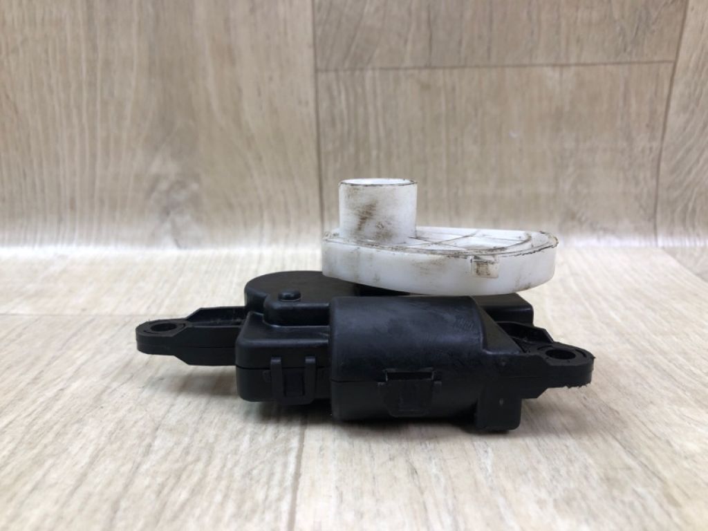 97159 1H050 | Моторчик заслінки пічки HYUNDAI SONATA YF 10-14 - Фото 4