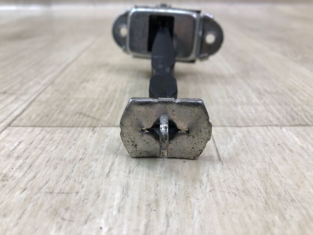 80430-1KA0A | Обмежувач дверей передн. прав. NISSAN JUKE 10-19 - Фото 4