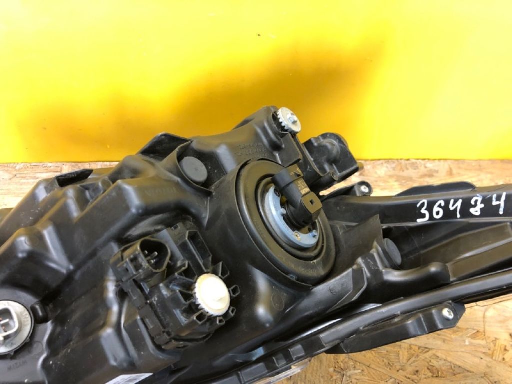 81170-02T31 | Фара лів. TOYOTA COROLLA E21 19- - Фото 7