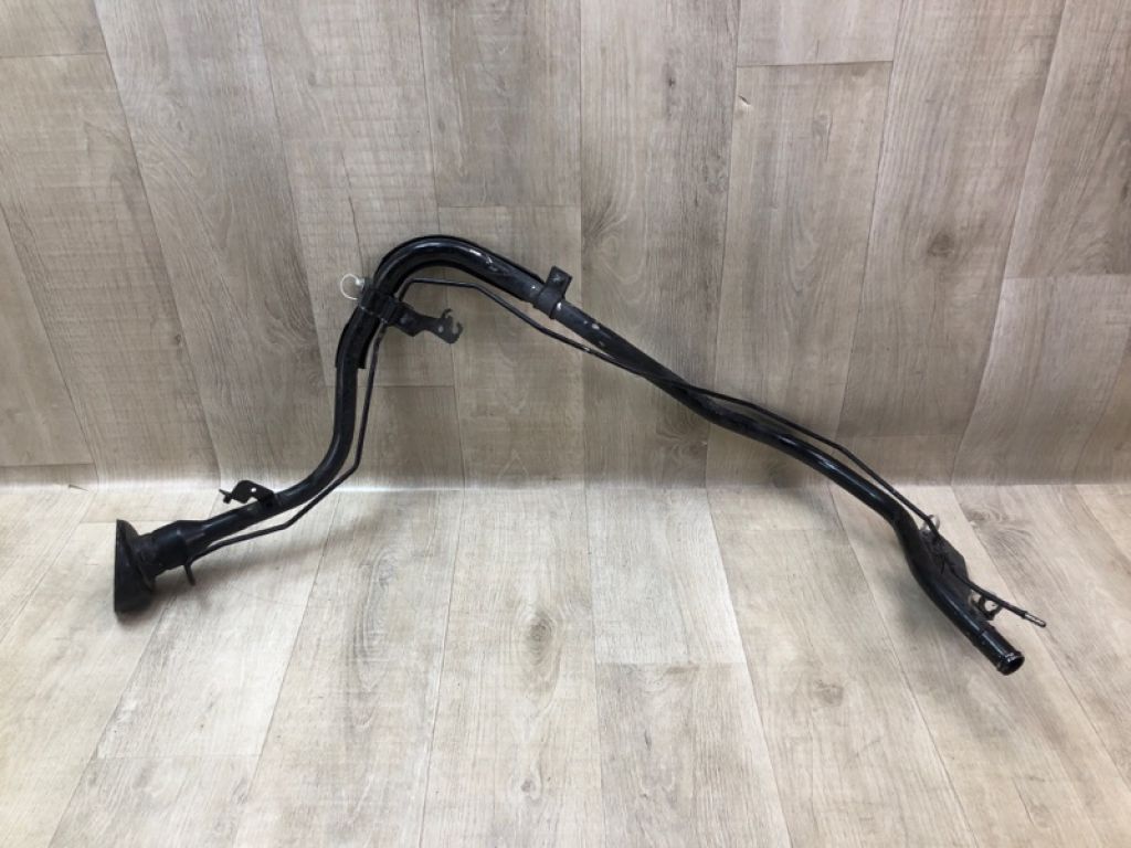 17221-3JA1B | Горловина паливного бака NISSAN PATHFINDER R52 12-21