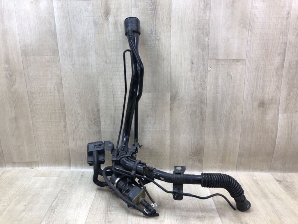 77201-06080 | Горловина паливного бака TOYOTA CAMRY 40 06-11