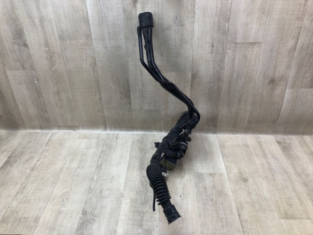 77201-06080 | Горловина паливного бака TOYOTA CAMRY 40 06-11 - Фото 2