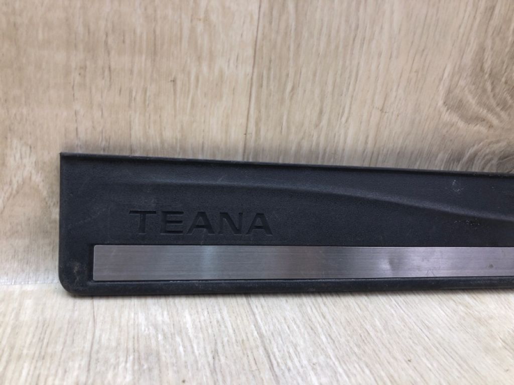 769B0-JN20A | Накладка порога внутрішня передн. прав. NISSAN TEANA J32 08-14 - Фото 2