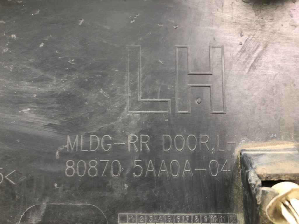82871-9UA0A | Накладка двері задн. лів. NISSAN MURANO Z52 14- - Фото 6