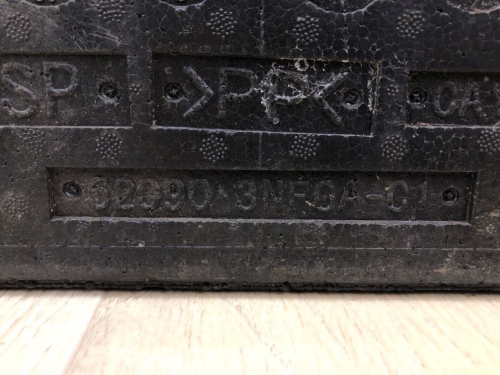 620903NF0A | Наповнювач бампера передній NISSAN LEAF 10-17 - Фото 10