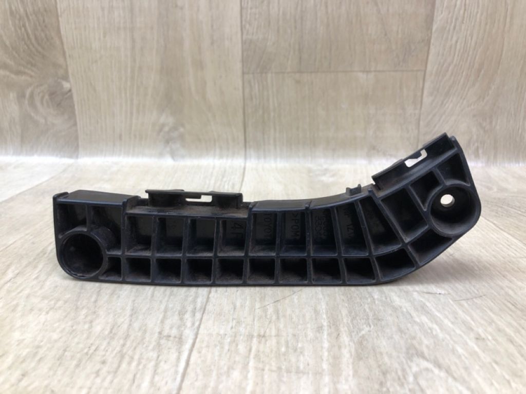 5253533040 | Кронштейн переднього бампера (на крилі) прав. TOYOTA CAMRY 40 06-11