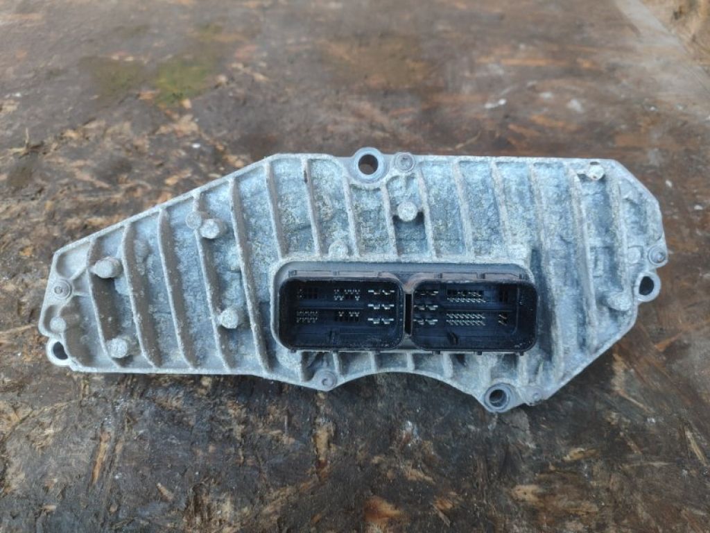 AE8Z-7Z369-F | Блок управления АКПП FORD FOCUS 10-18 - Фото 2