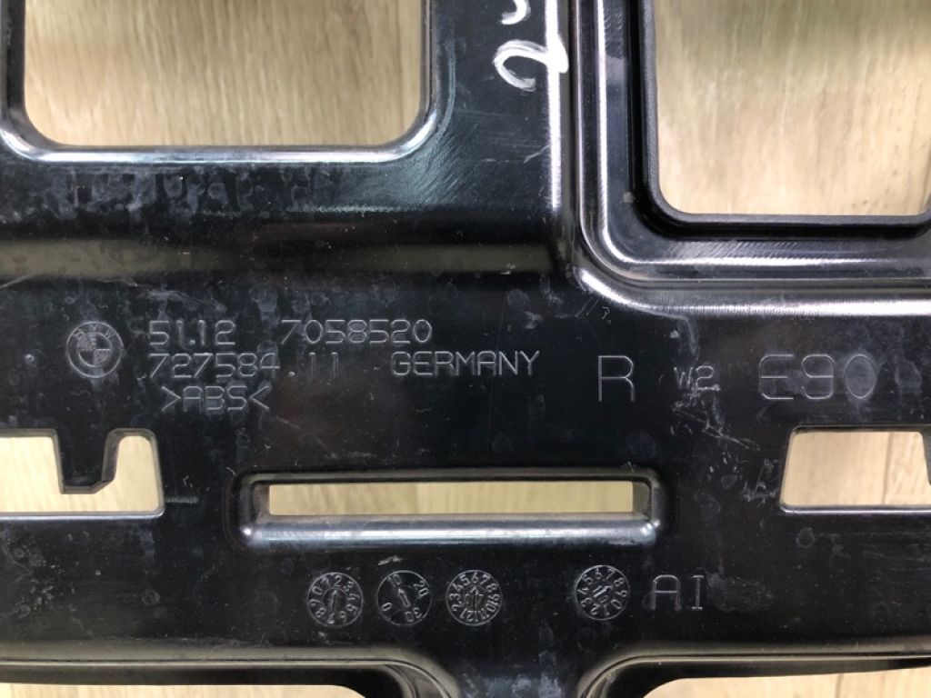 51 12 7 058 520 | Кронштейн заднього бампера прав. BMW 3 SERIES (E90-E93) 2005–2014 - Фото 5