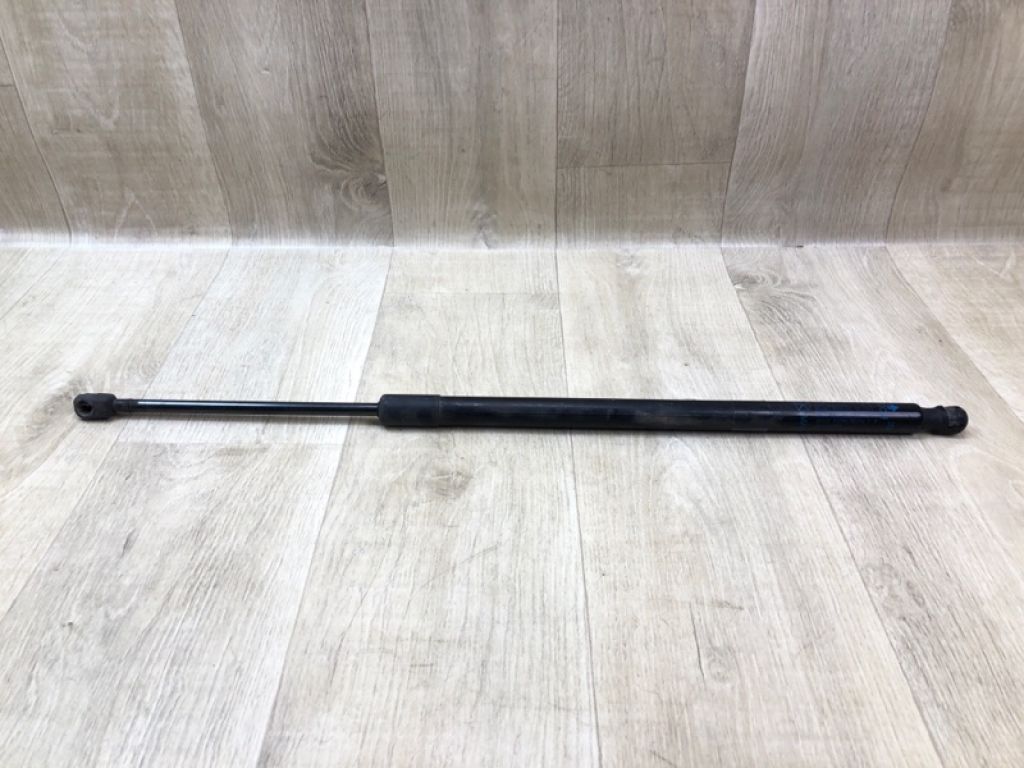 68103072AB | Амортизатор кришки багажника JEEP CHEROKEE 14-