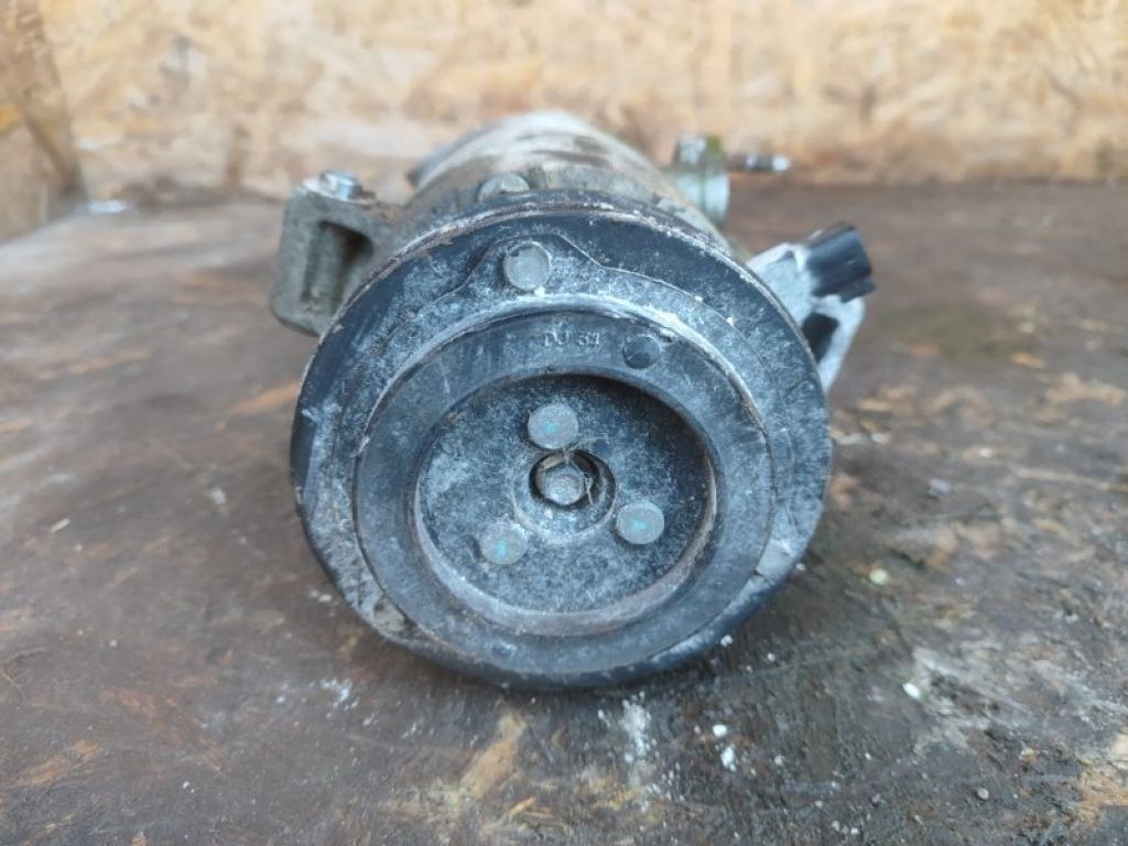 GV61-19D629-SB | Компресор кондиціонера FORD ESCAPE 12-19 - Фото 4