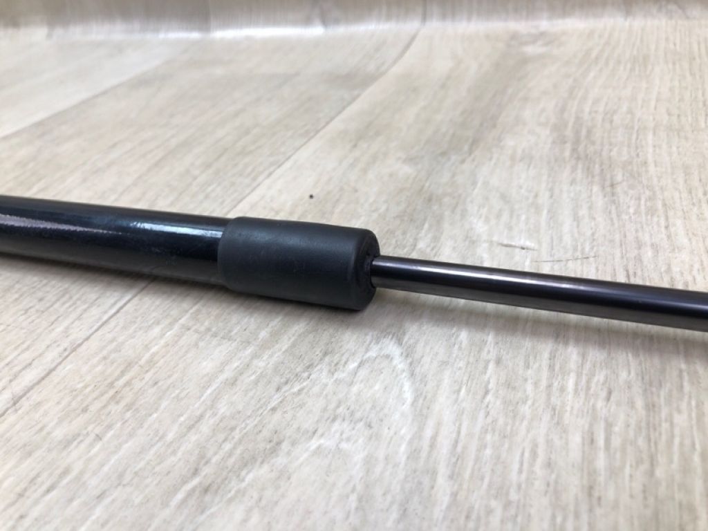 81161B2000 | Амортизатор капоту лів. KIA SOUL PS 13-19 - Фото 3