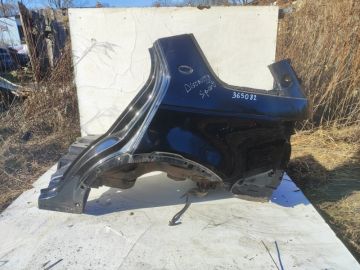 Чверть кузова задня лів. LAND ROVER DISCOVERY Sport 15-19