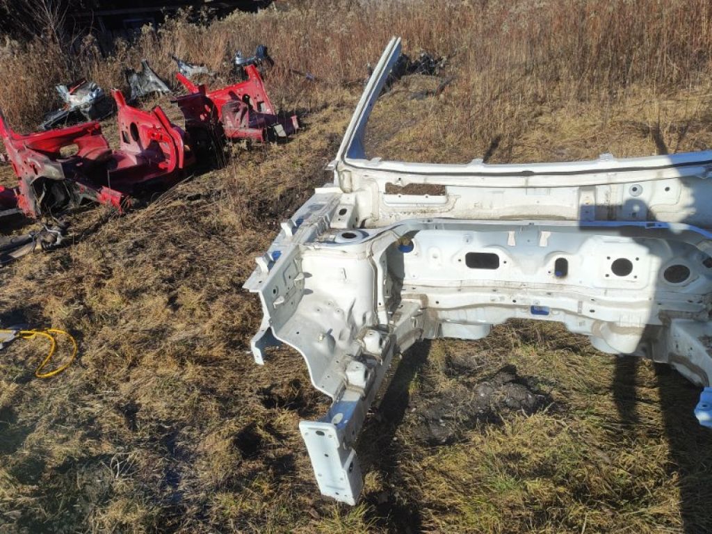 Чверть кузова передня прав. SSANGYONG TIVOLI 15-19